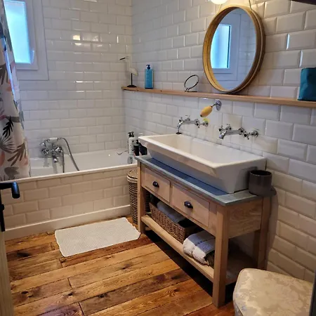 Du Bois Lilas Bed & Breakfast Saint-Laurent-de-la-Prée