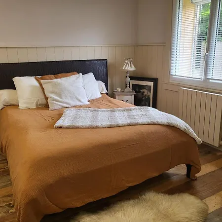Bed & Breakfast Du Bois Lilas *